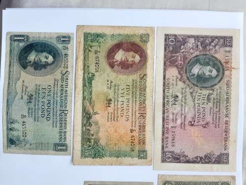 MH De Kock , South African various 1,5, 10 Poundand 10 Shillings  banknotes 1946-1957